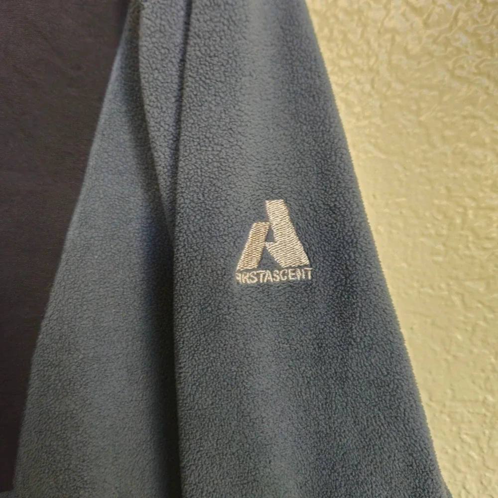 Eddie Bauer First Ascent Fleece Quarter Zip Sweater Size Medium Gorpcore Hiking